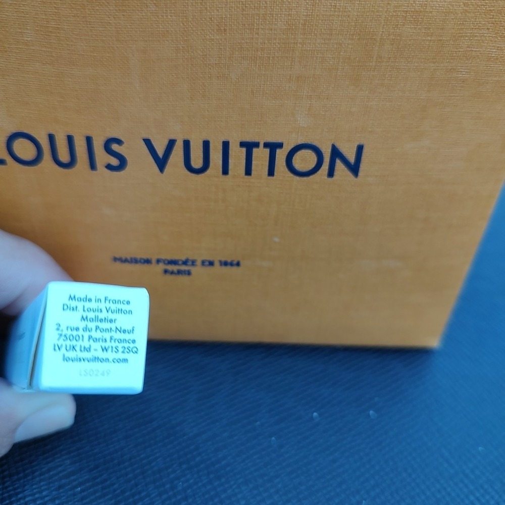 Les Sables Roses By Louis Vuitton Eau De Parfum Sample Spray - 2ml/0.06oz - Picture 5 of 5